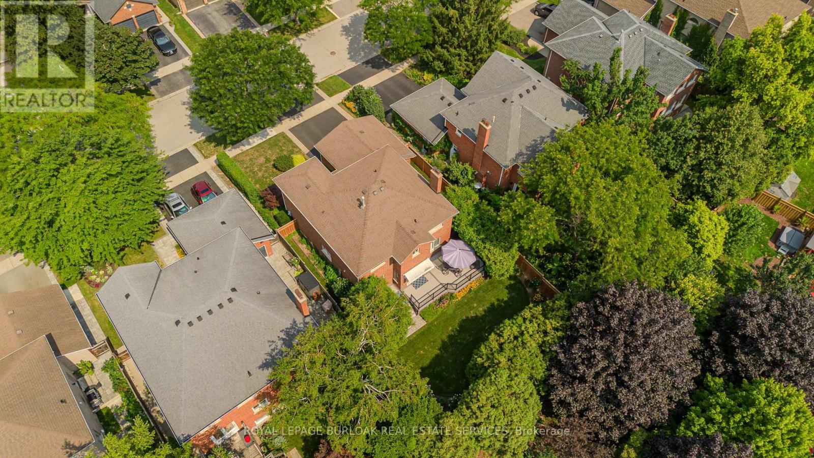 1238 Sable Drive, Burlington, Ontario  L7S 2J6 - Photo 2 - W13672054