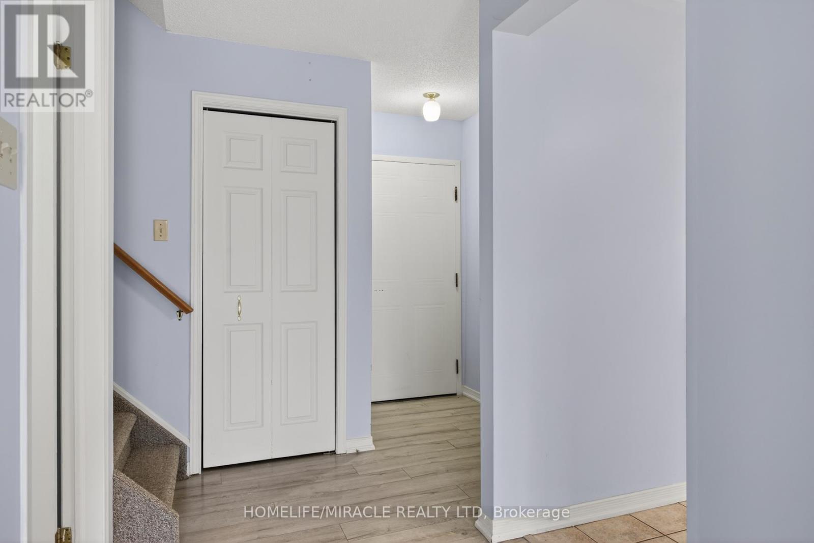 32 - 36 Champlain Crescent, Peterborough, Ontario  K9L 1T1 - Photo 6 - X13671878