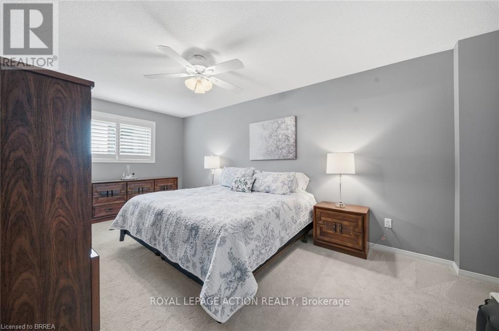 37 Mc Intosh Court, Brantford, Ontario  N3R 7Y1 - Photo 15 - X13671892