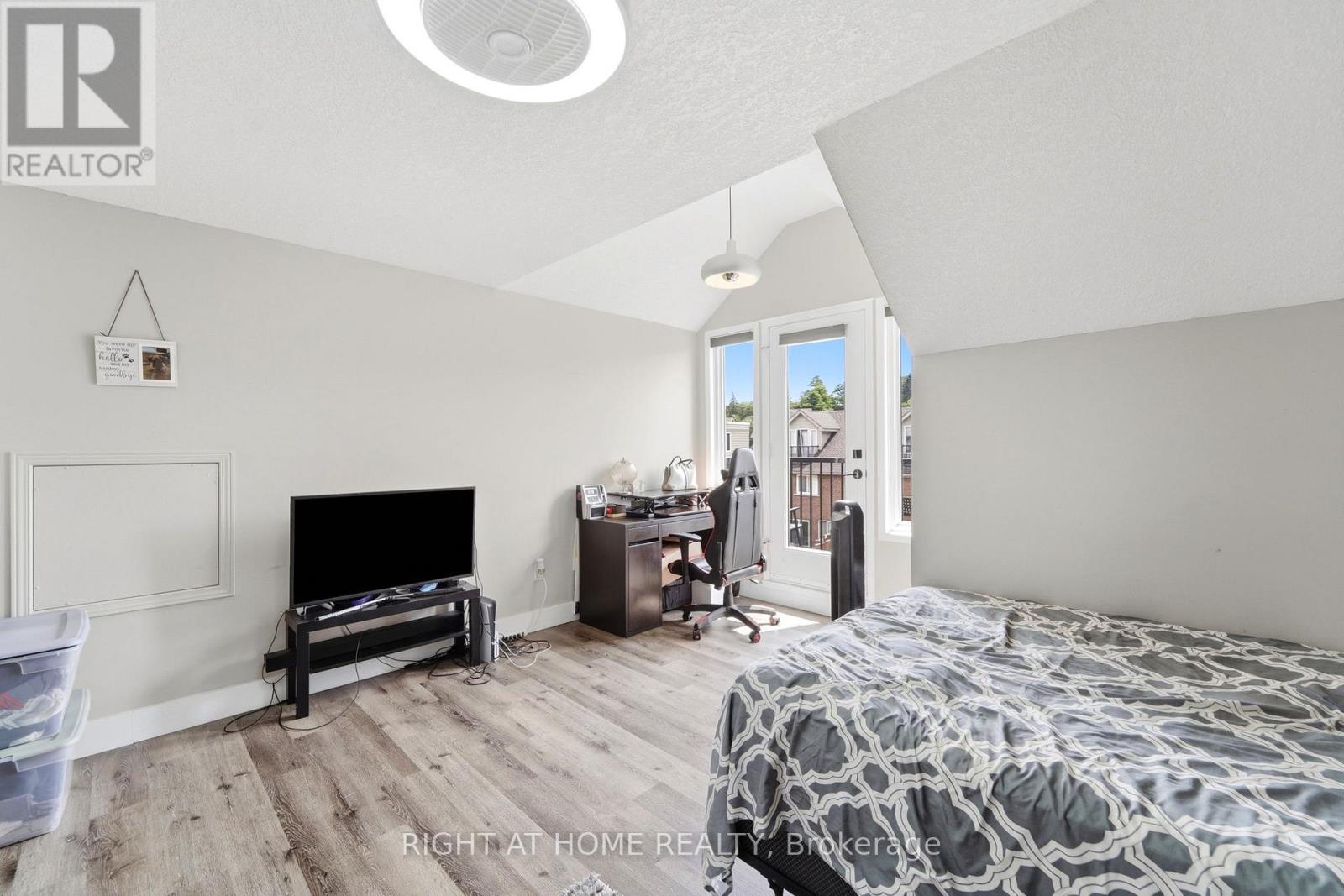 65 Wellington South, Cambridge, Ontario N1R 8N4 - Photo 23 - X13672004