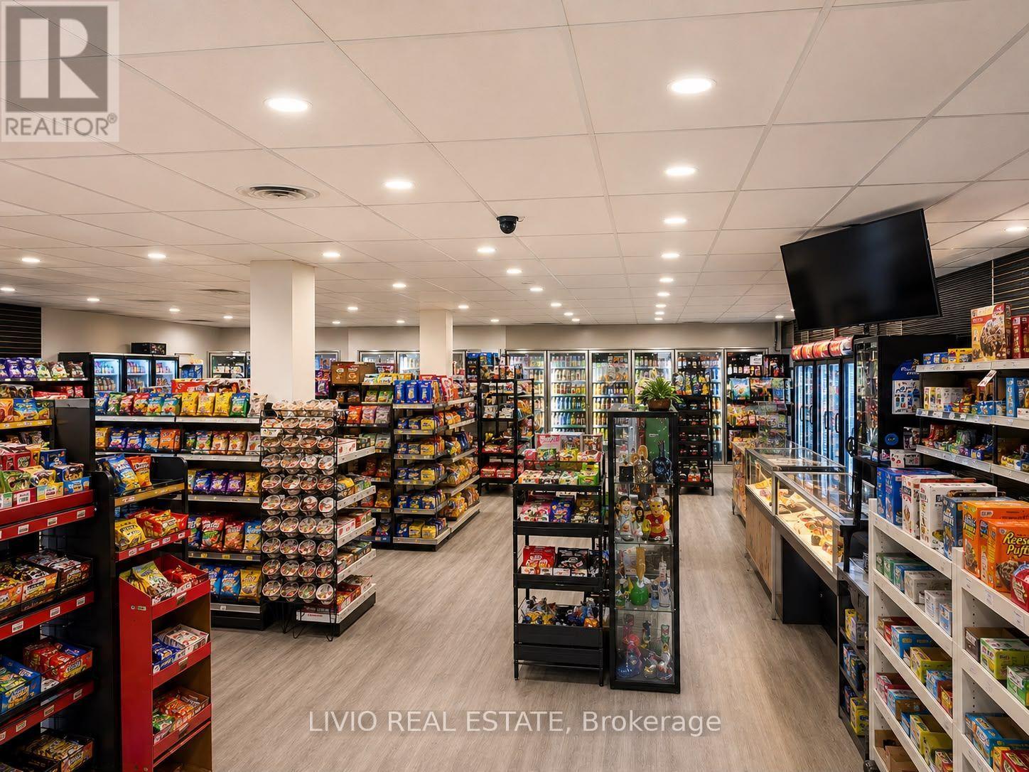 2138 King St Street E, Hamilton, Ontario  L8K 5W7 - Photo 2 - X13672006