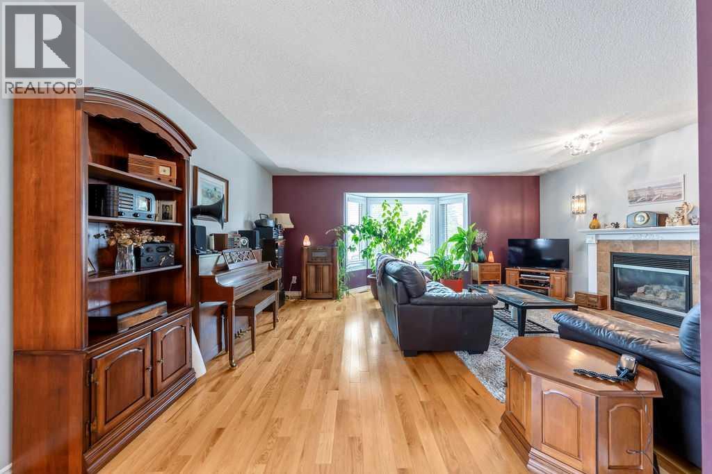 4325 70 Street NW, Calgary, Alberta  T3B 2K4 - Photo 13 - A2334250