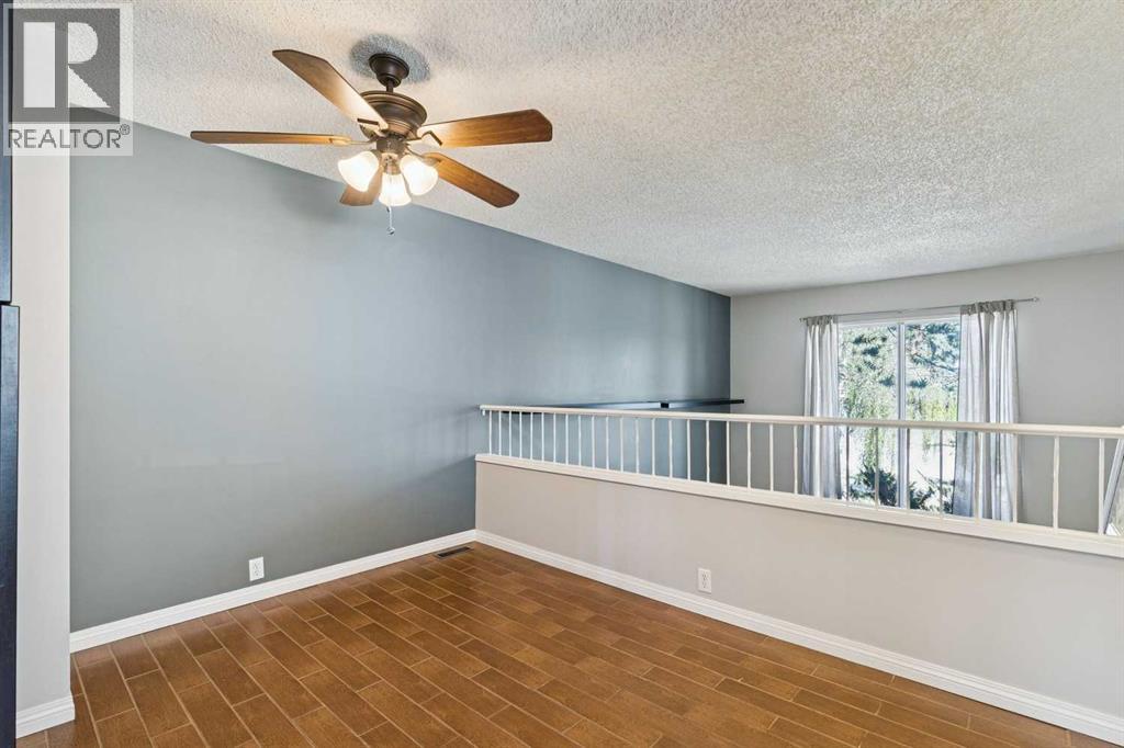 3624 Cedarille Drive SW, Calgary, Alberta T2W 3X8 - Photo 10 - A2334574