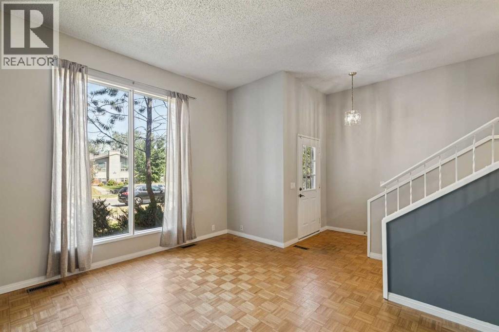 3624 Cedarille Drive SW, Calgary, Alberta T2W 3X8 - Photo 7 - A2334574