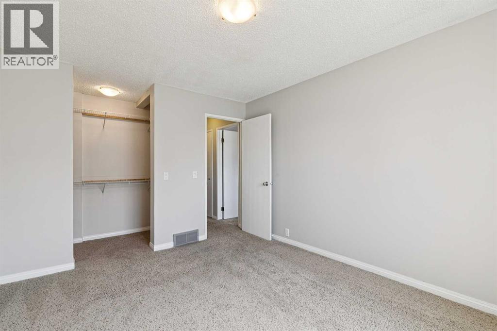 3624 Cedarille Drive SW, Calgary, Alberta T2W 3X8 - Photo 21 - A2334574