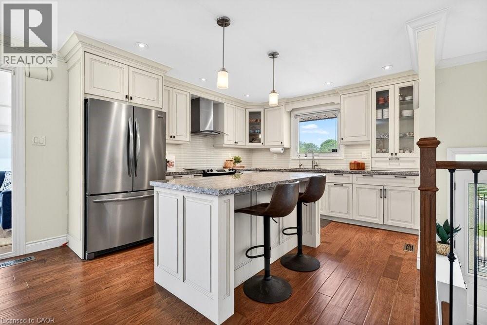 758 Francis Road, Burlington, Ontario  L7T 4A3 - Photo 11 - 40833757