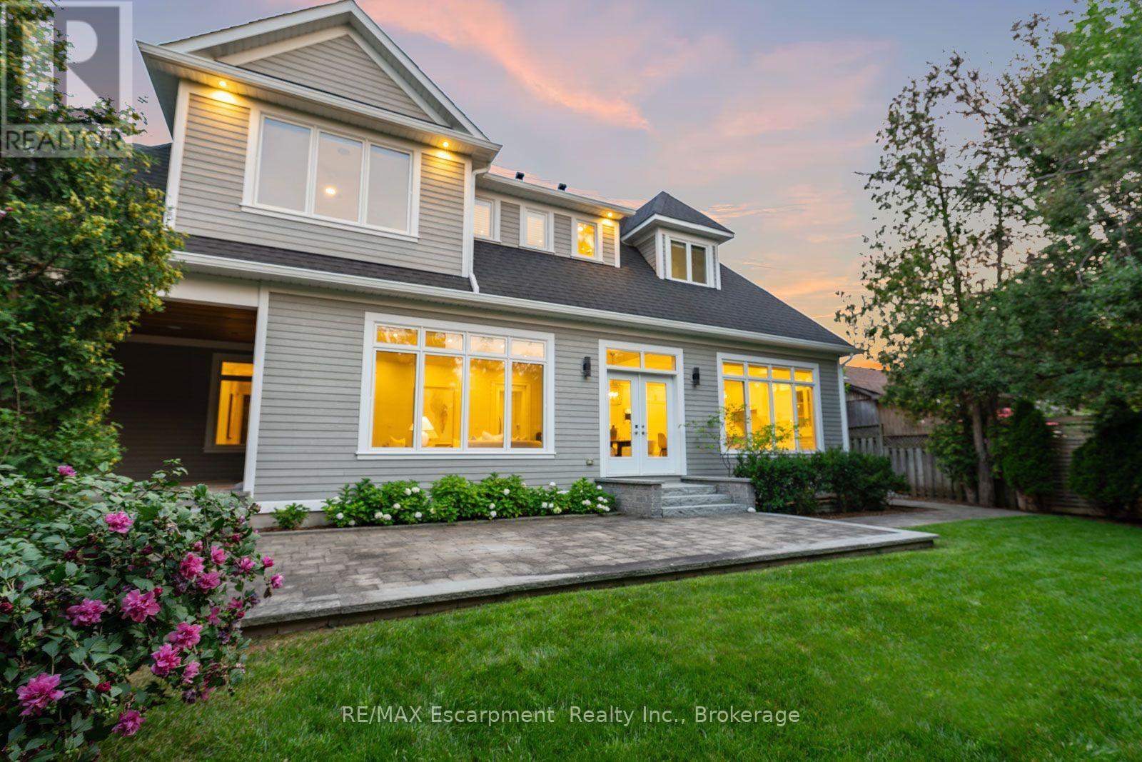 1077 Bridge Road, Oakville, Ontario  L6L 2B6 - Photo 47 - W13598106