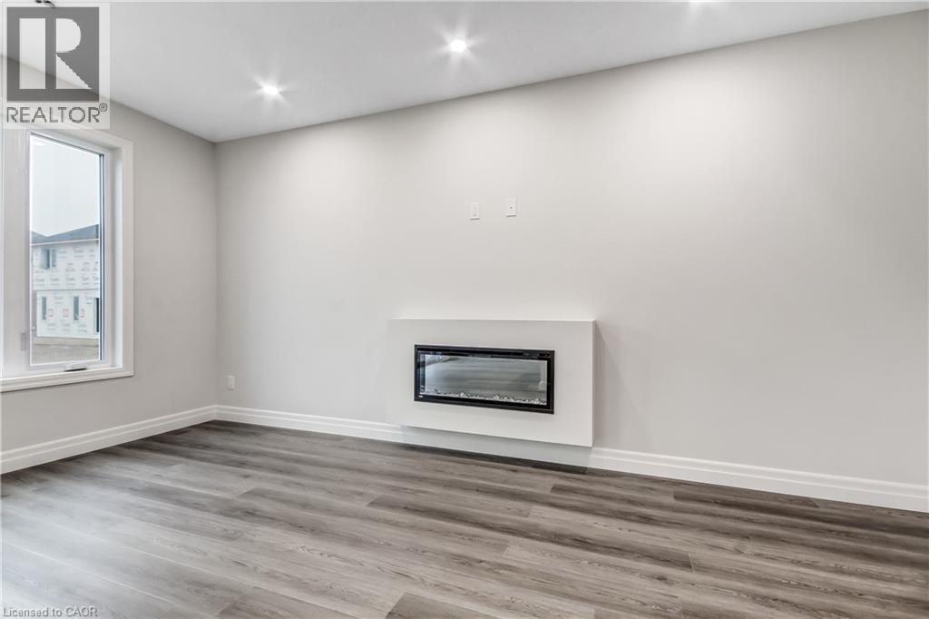 3 Hoylake Road, St. Thomas, Ontario  N5R 0R9 - Photo 3 - 40842108
