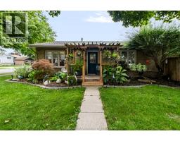 26 EARL DRIVE, Chatham, Ontario