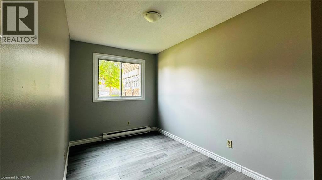1200 Courtland Avenue E Unit# 9, Kitchener, Ontario  N2C 1K7 - Photo 10 - 40854425