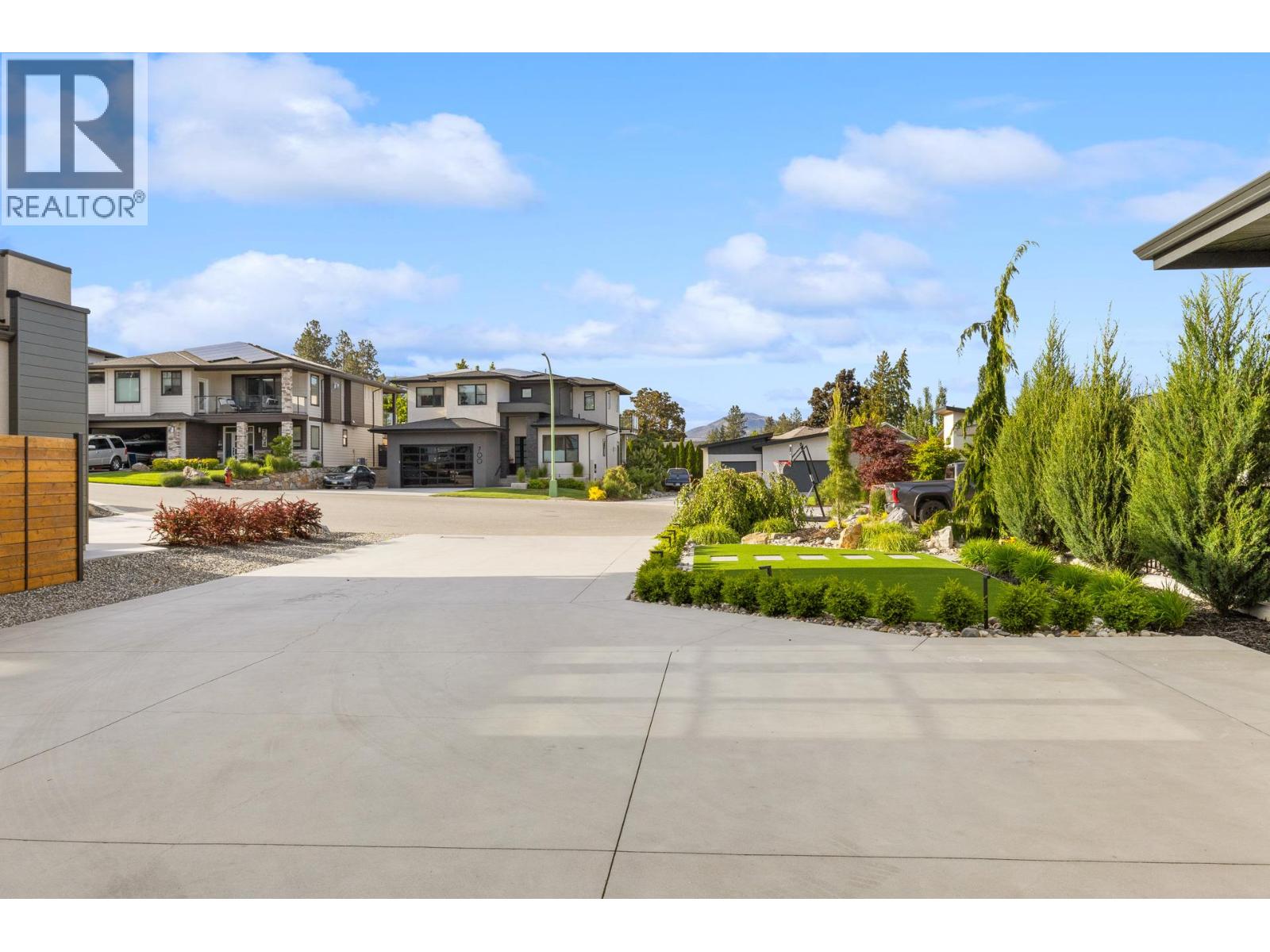 695 Lake Court, West Kelowna, British Columbia  V1Z 0A3 - Photo 6 - 10388859
