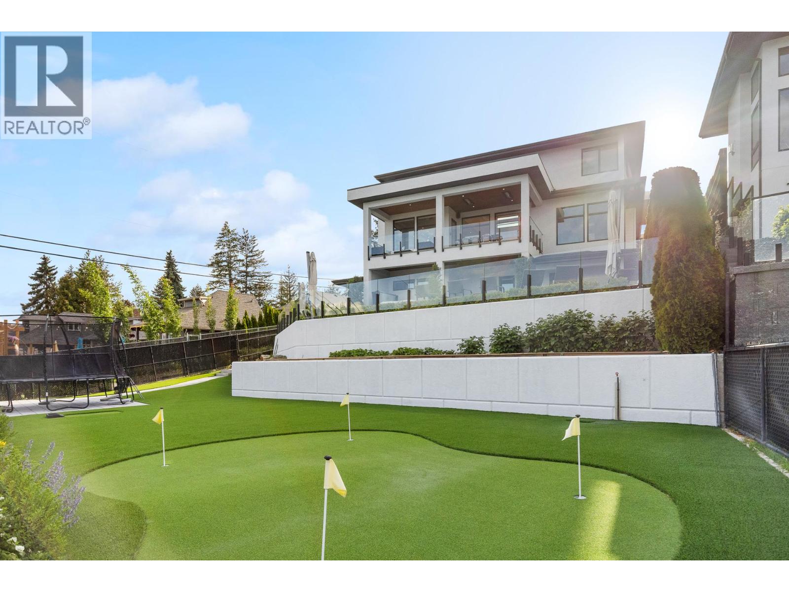 695 Lake Court, West Kelowna, British Columbia  V1Z 0A3 - Photo 79 - 10388859