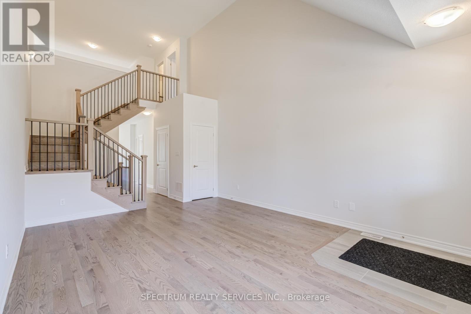 77 Muzzo Drive, Brampton, Ontario  L6R 3Y4 - Photo 8 - W13517602