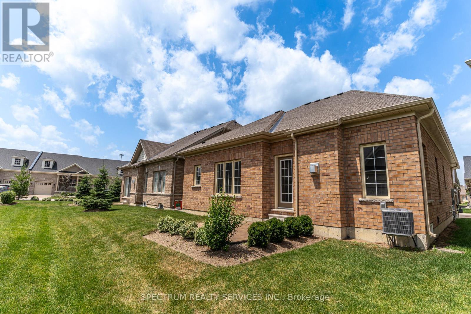 8 Abelia Street, Brampton, Ontario  L6R 4C7 - Photo 46 - W13518240