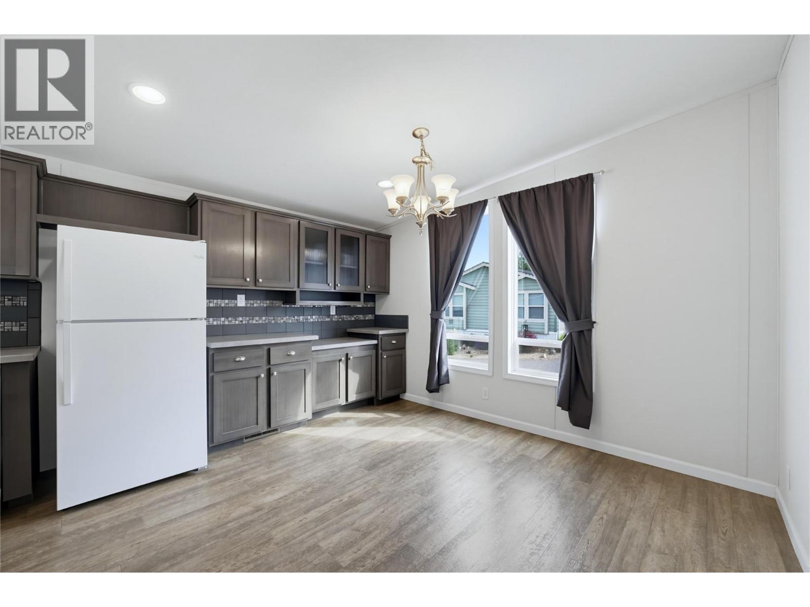 4811 10a Avenue NE Unit# 28, Salmon Arm, British Columbia  V1E 1C5 - Photo 7 - 10397170