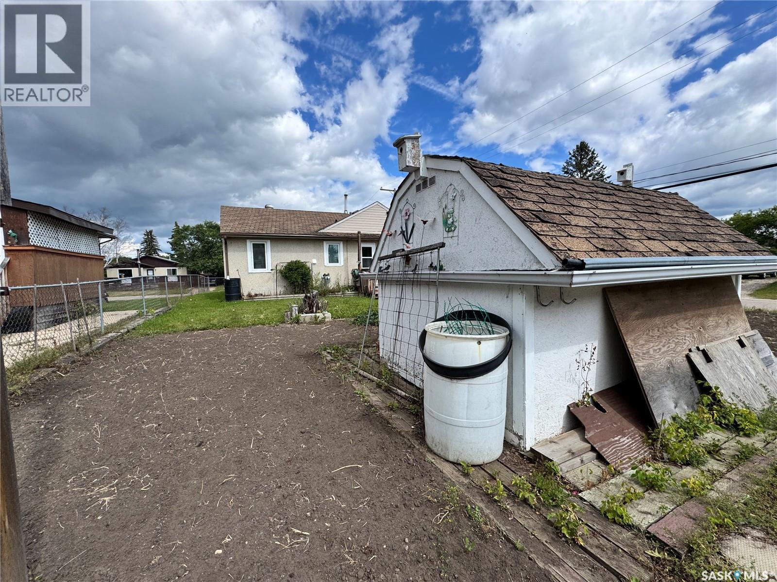 1803 14th Street W, Prince Albert, Saskatchewan  S6V 3N9 - Photo 6 - SK045389