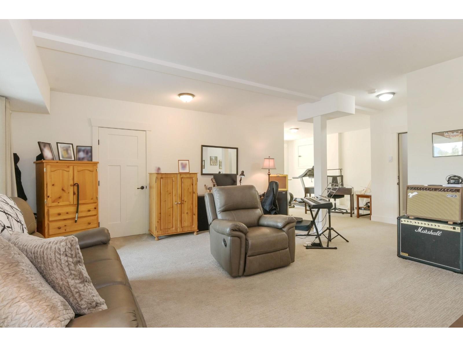 8506 Lakeview Road, Mission, British Columbia  V2V 7L8 - Photo 21 - R3154591