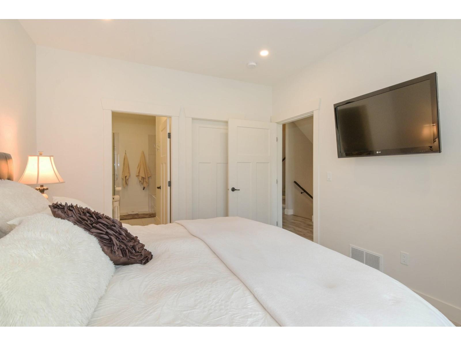 8506 Lakeview Road, Mission, British Columbia  V2V 7L8 - Photo 13 - R3154591