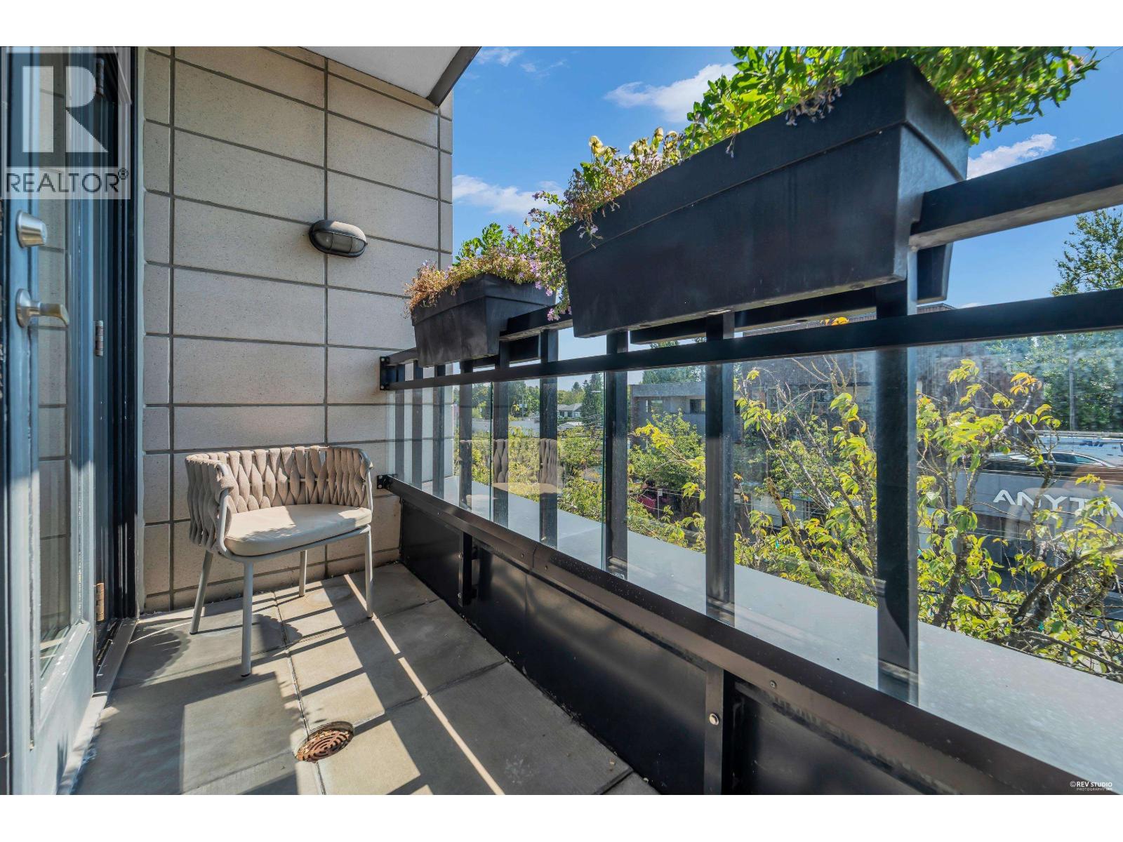 301 4479 W 10th Avenue, Vancouver, British Columbia  V6R 2H8 - Photo 27 - R3155313