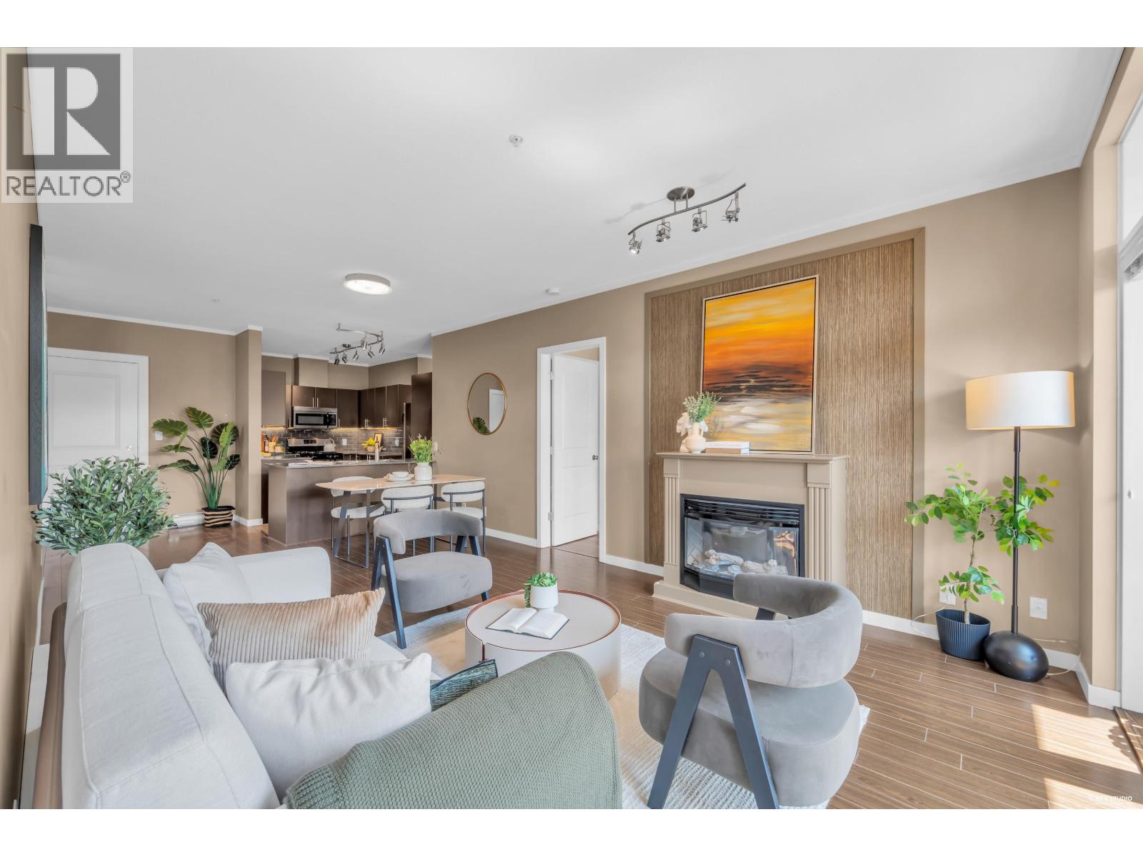301 4479 W 10th Avenue, Vancouver, British Columbia  V6R 2H8 - Photo 8 - R3155313