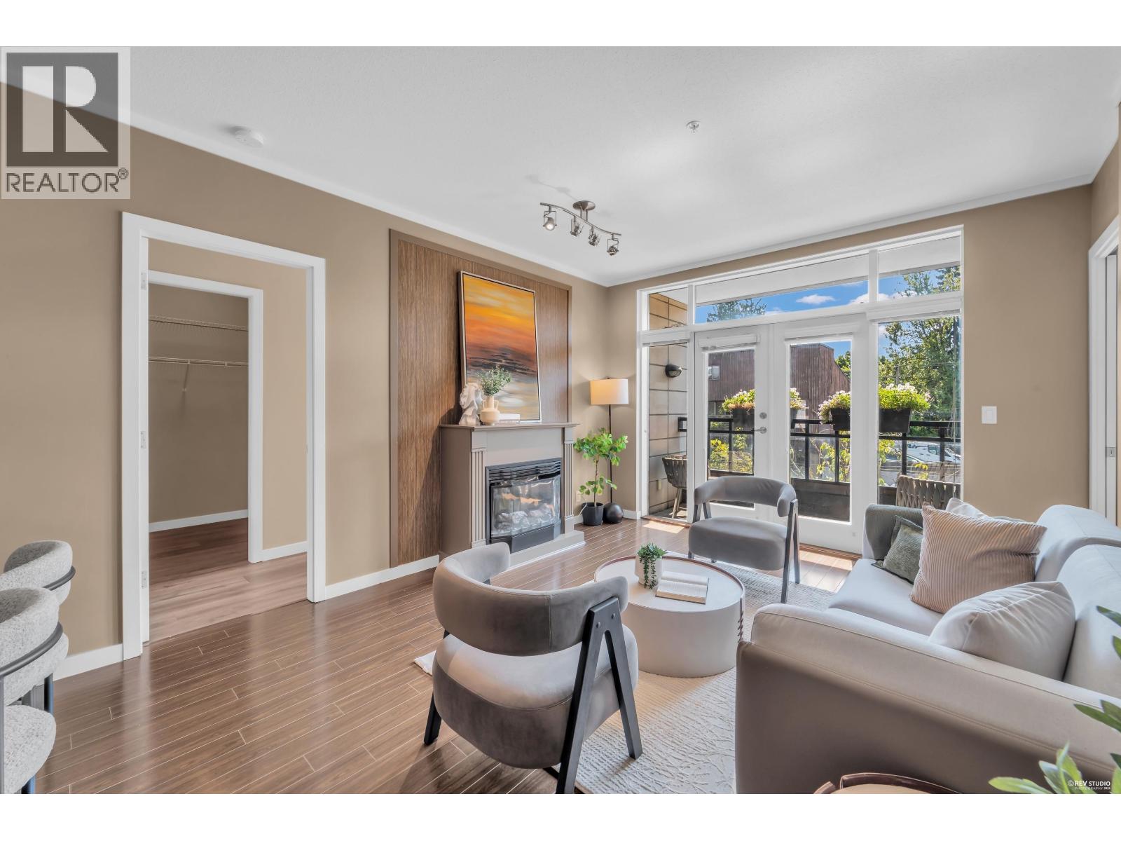 301 4479 W 10th Avenue, Vancouver, British Columbia  V6R 2H8 - Photo 6 - R3155313