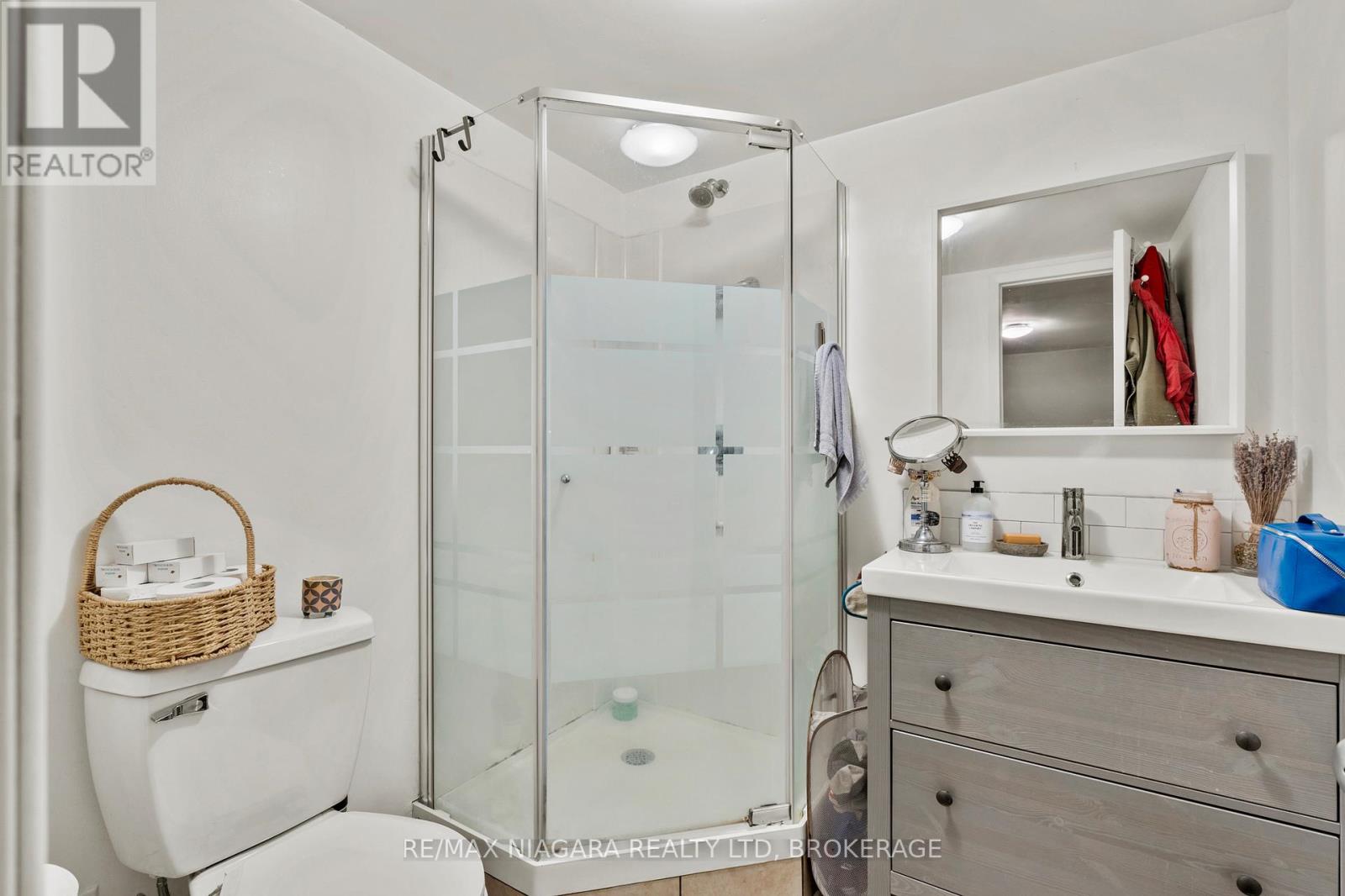 1068 Niagara Stone Road, Niagara-On-The-Lake, Ontario  L0S 1J0 - Photo 32 - X13672126
