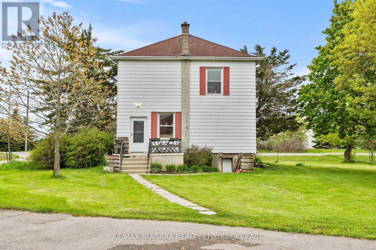 1068 Niagara Stone Road, Niagara-On-The-Lake, Ontario  L0S 1J0 - Photo 40 - X13672126