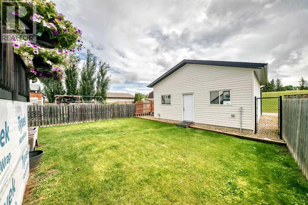 4446 54a Avenue Crescent, Innisfail, Alberta  T4G 1Y3 - Photo 36 - A2335780