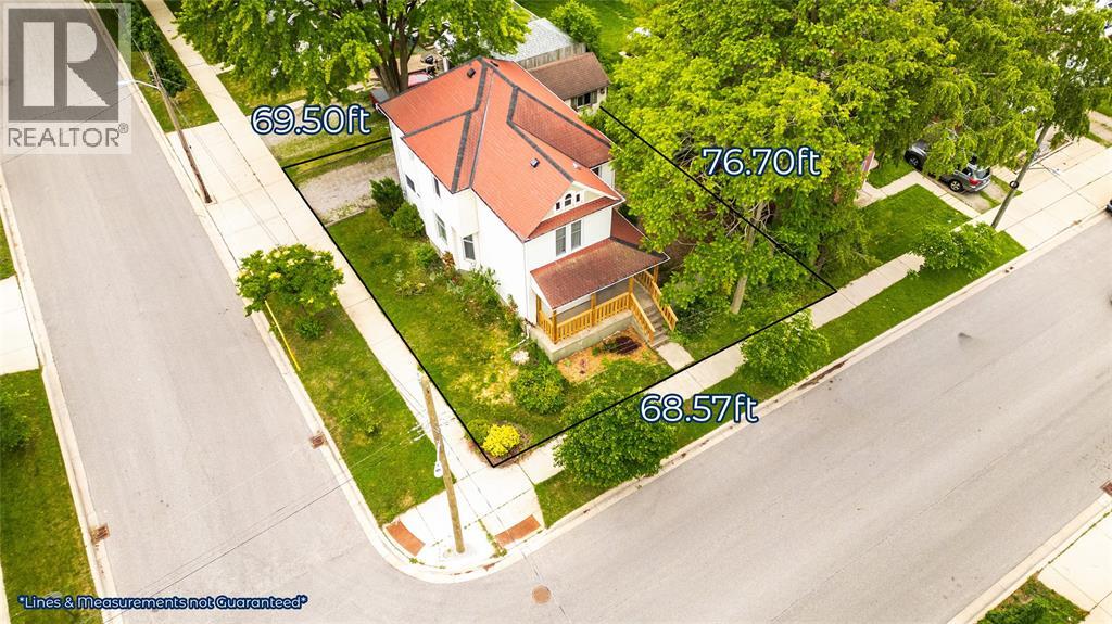 215 TALFOURD STREET Sarnia Ontario Canada N7T1N9 4