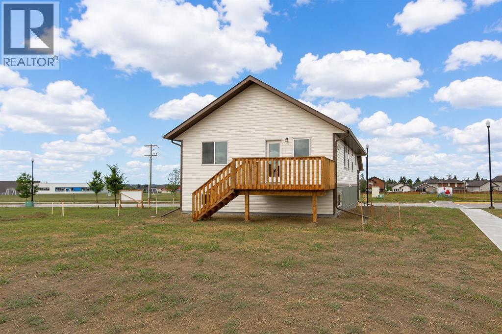 5 Beacon Hill Drive, Sylvan Lake, Alberta  T4S 0S9 - Photo 32 - A2337089