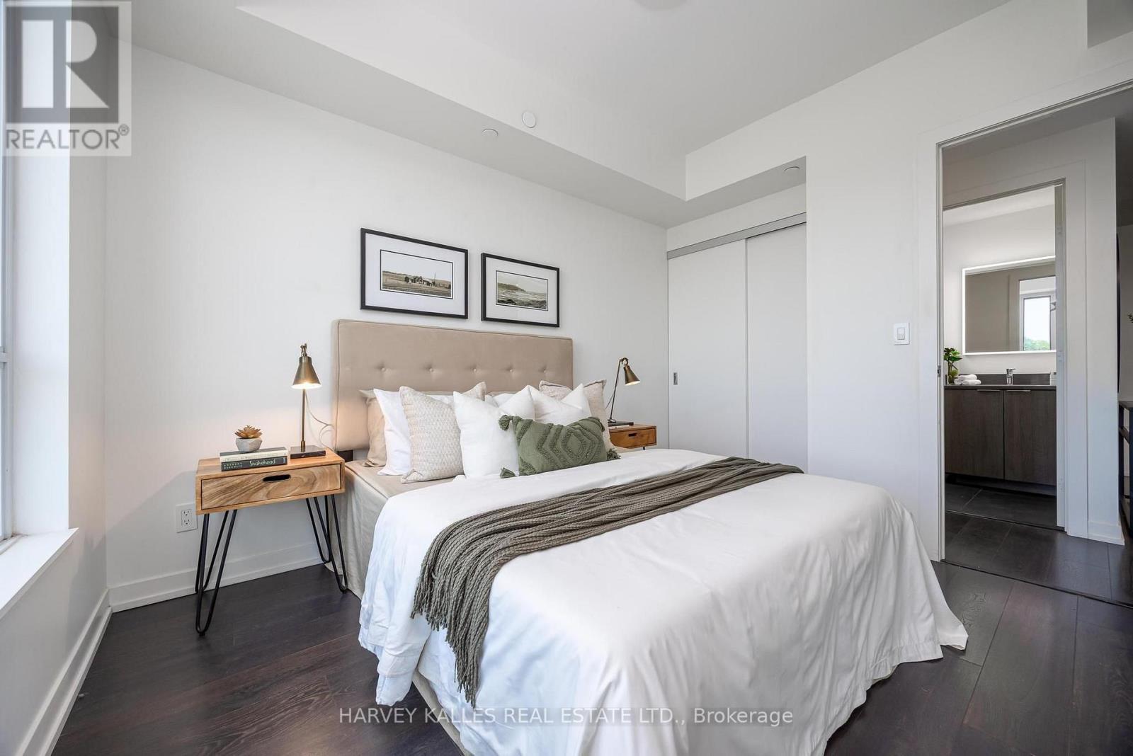 410 - 223 St Clair Avenue W, Toronto, Ontario  M4V 0A5 - Photo 20 - C13671046