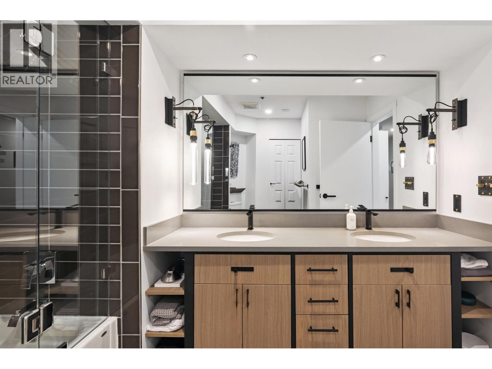 105 953 W 8th Avenue, Vancouver, British Columbia  V5Z 1E4 - Photo 27 - R3155479
