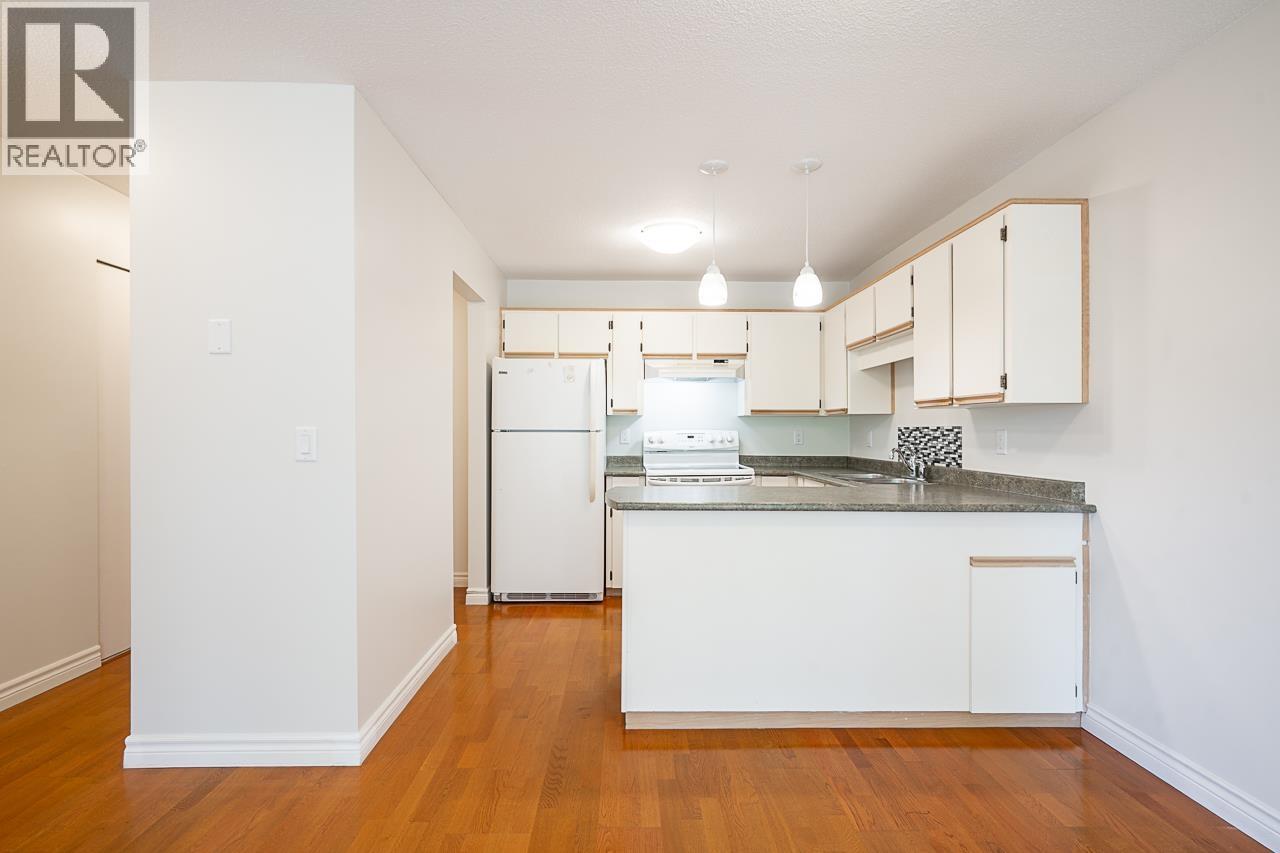 210 450 Bromley Street, Coquitlam, British Columbia  V3K 6S5 - Photo 11 - R3155486