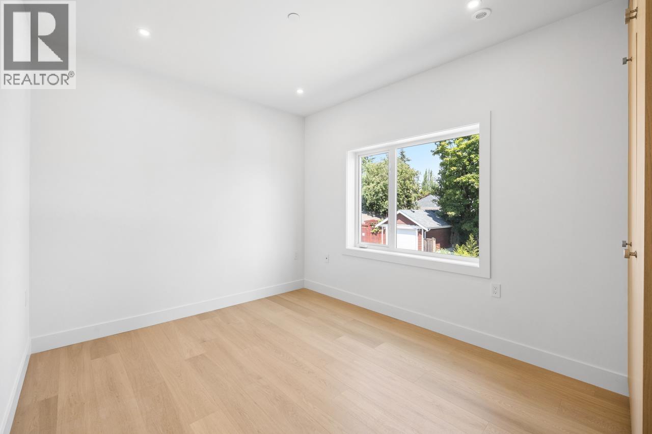 B 4258 Sophia Street, Vancouver, British Columbia  V5V 3V7 - Photo 32 - R3155492