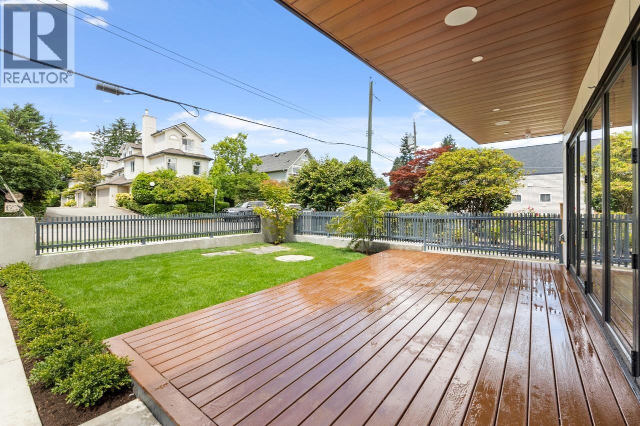 A 4260 Sophia Street, Vancouver, British Columbia  V5V 3V7 - Photo 3 - R3155496