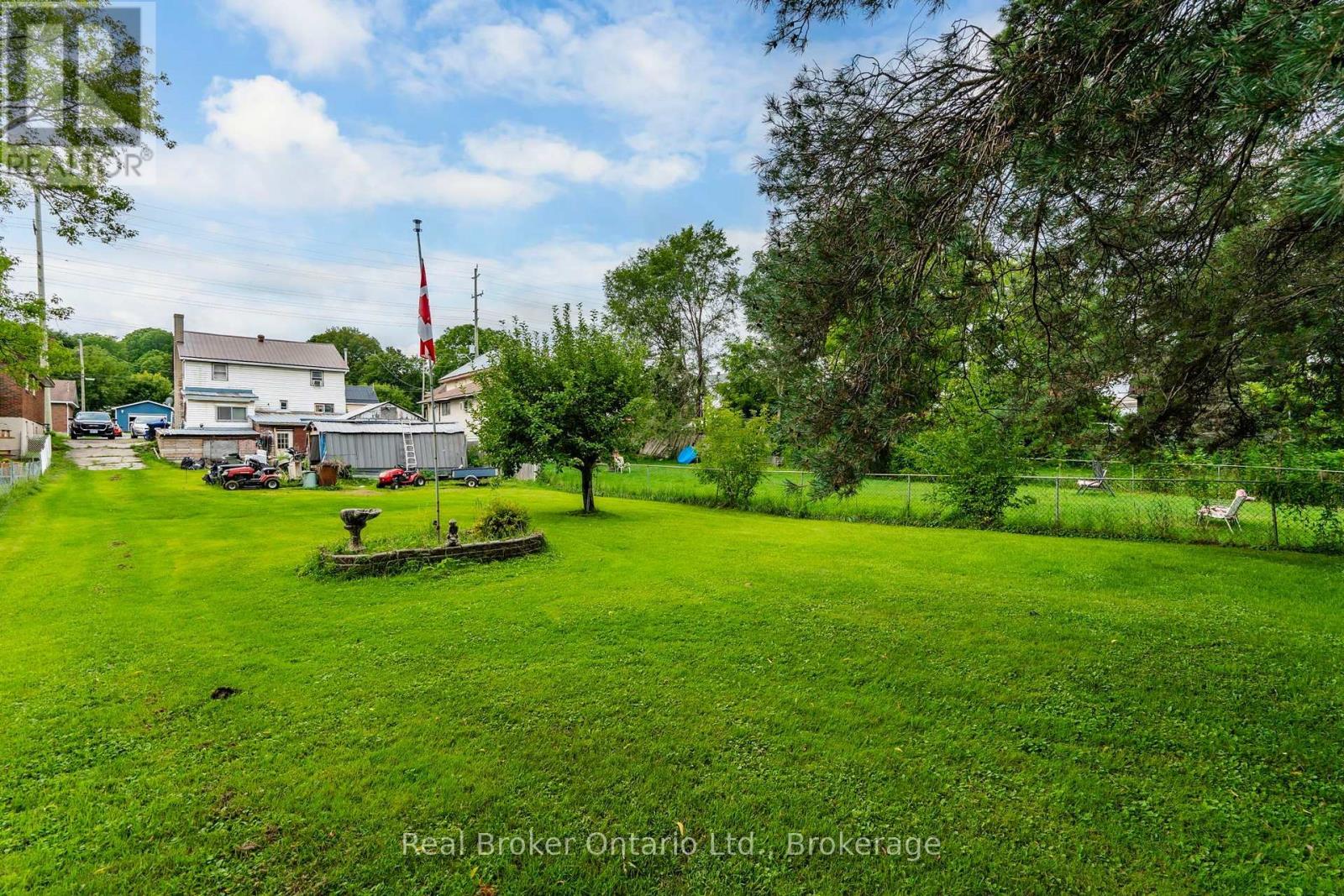 137 Fourth Street, Midland, Ontario L4R 3S9 - Photo 21 - S13672094