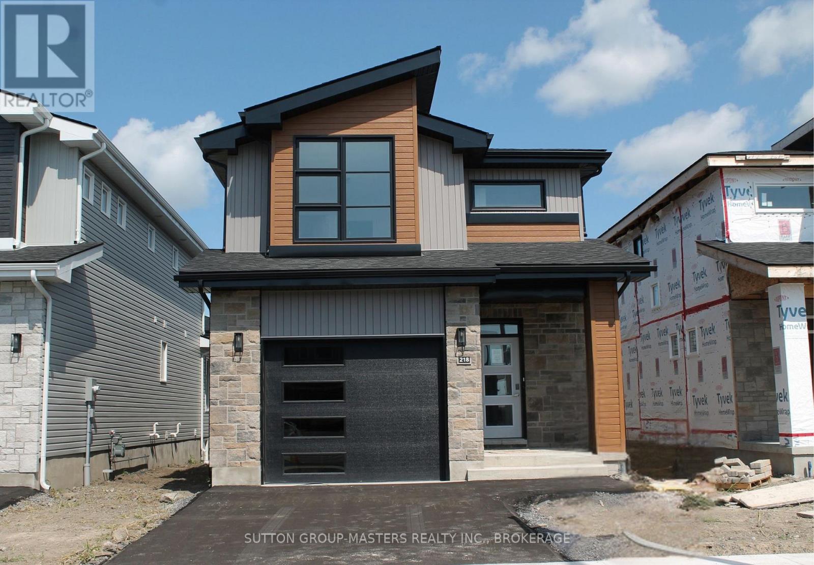 218 SUPERIOR DRIVE, Loyalist, Ontario