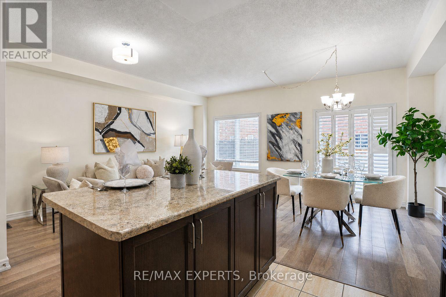 136 Matthewson Avenue, Bradford West Gwillimbury, Ontario  L3Z 2A5 - Photo 6 - N13670194