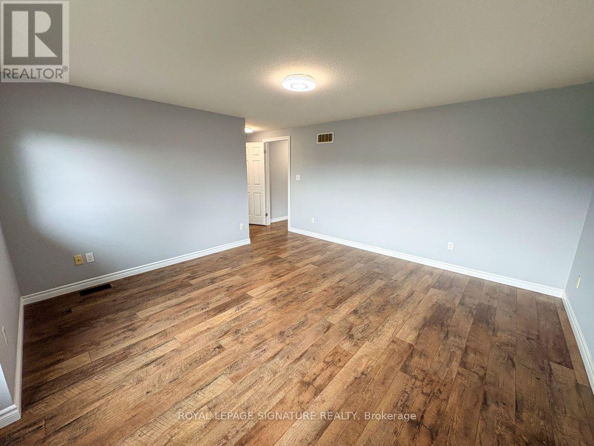 31 Ingram Drive, Guelph, Ontario N1E 0B1 - Photo 18 - X13546324