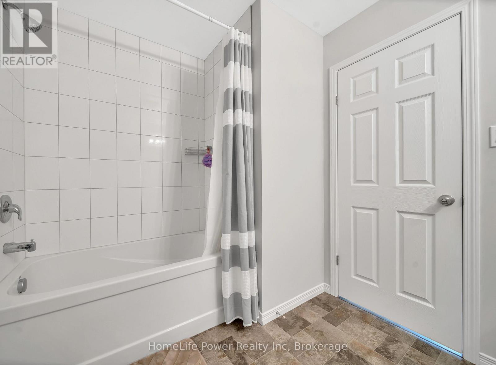 13 - 50 Pinnacle Drive, Kitchener, Ontario  N2P 0H8 - Photo 12 - X13672066