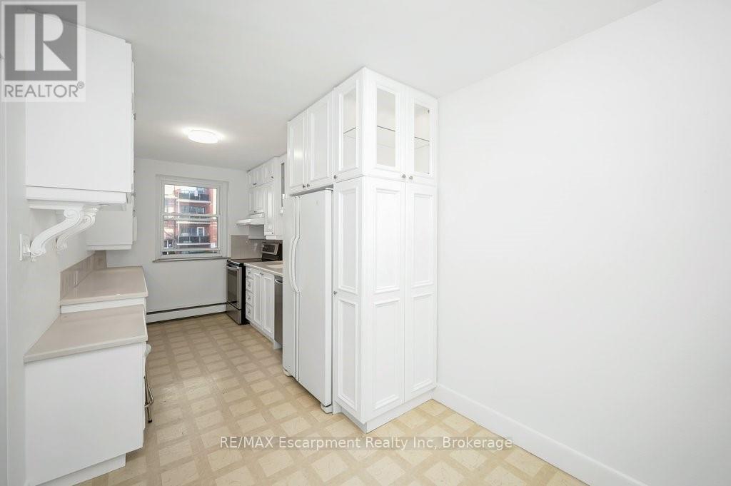 201 - 9 Grant Boulevard, Hamilton, Ontario L9H 4L5 - Photo 15 - X13672070