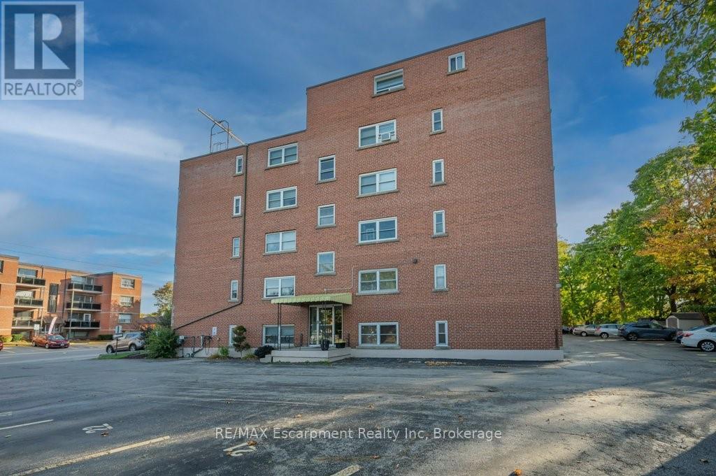201 - 9 Grant Boulevard, Hamilton, Ontario L9H 4L5 - Photo 35 - X13672070