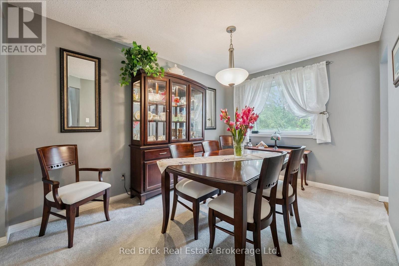 2 Woodborough Road, Guelph, Ontario  N1G 3K5 - Photo 11 - X13672150