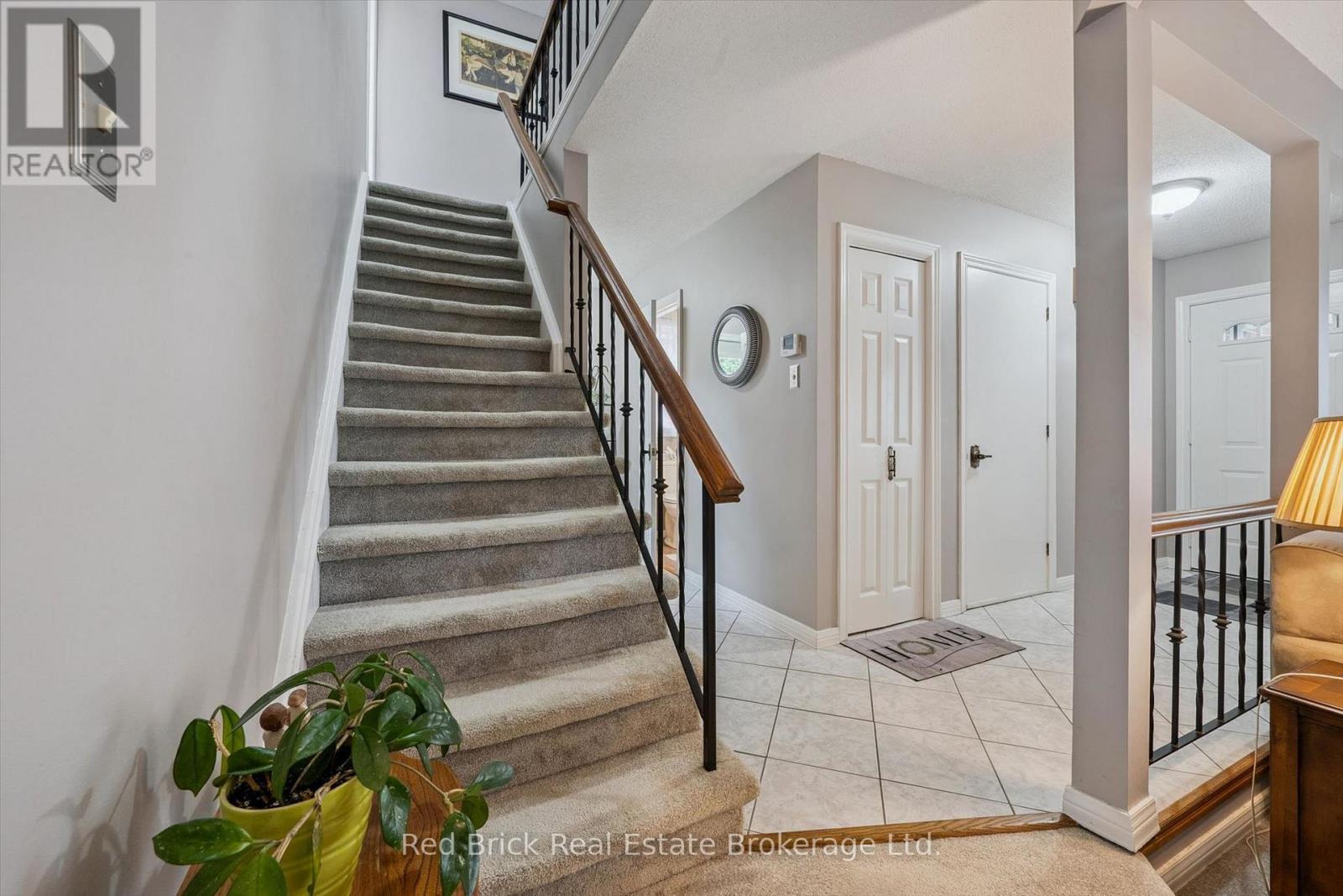 2 Woodborough Road, Guelph, Ontario  N1G 3K5 - Photo 19 - X13672150