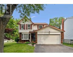 2 WOODBOROUGH ROAD, Guelph, Ontario