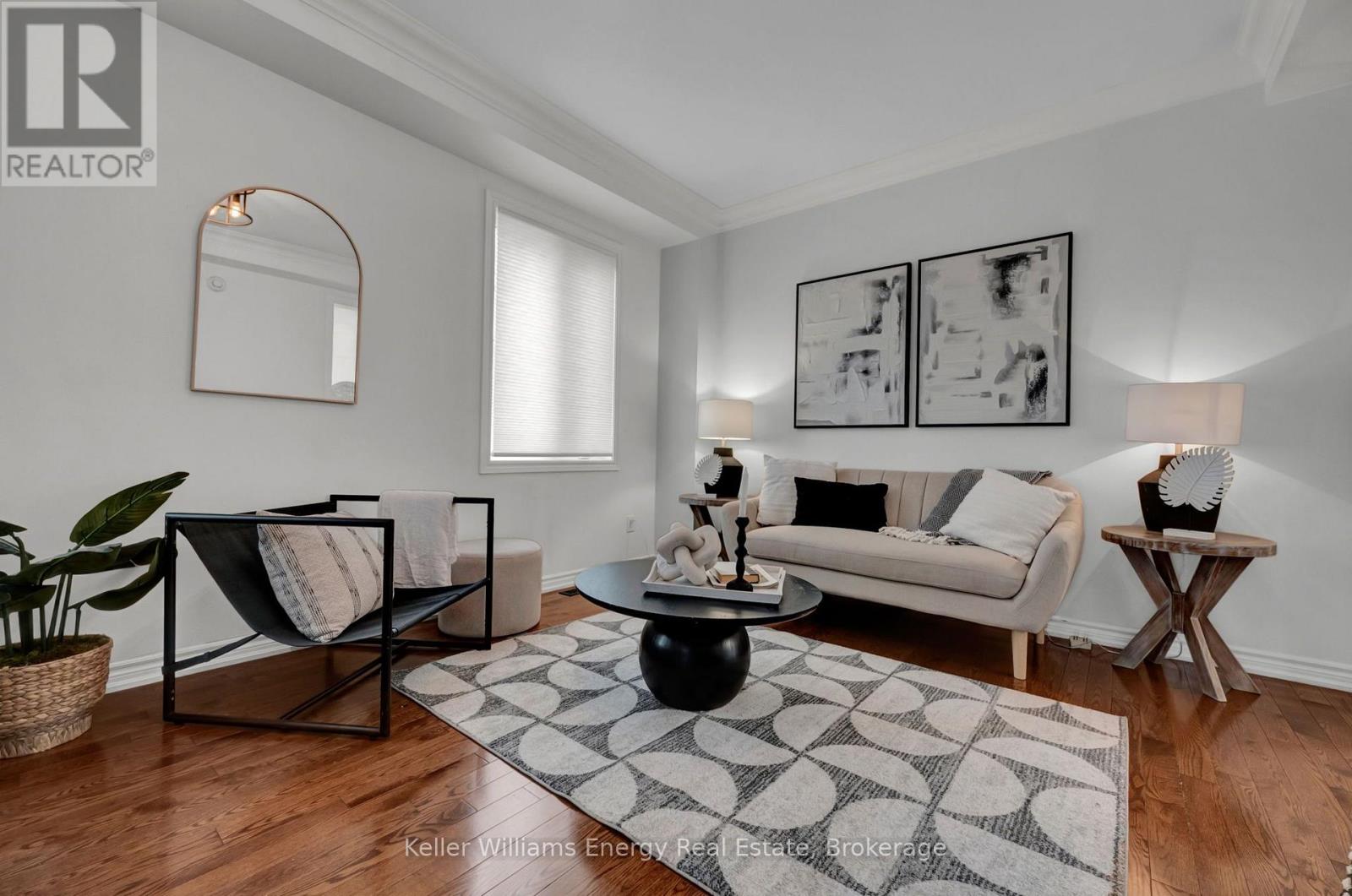 7 Jarrow Crescent, Whitby, Ontario  L1M 0G9 - Photo 7 - E13672086