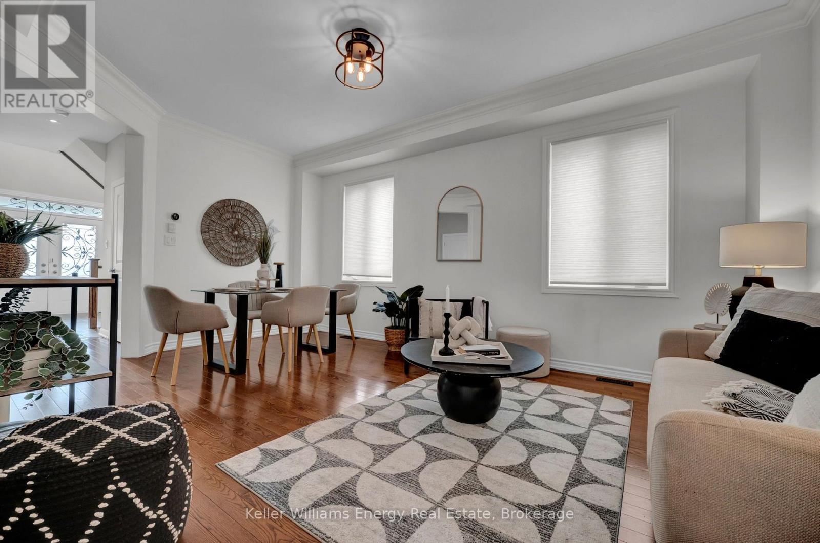 7 Jarrow Crescent, Whitby, Ontario  L1M 0G9 - Photo 8 - E13672086