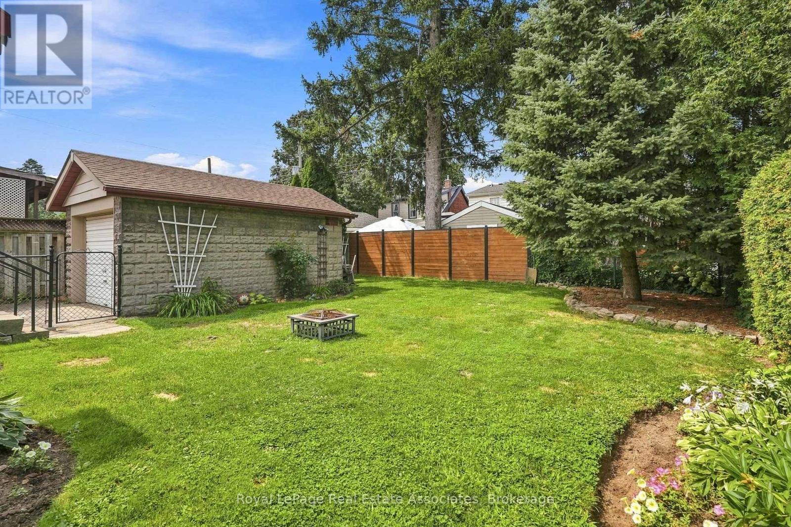 96 Huxley Avenue S, Hamilton, Ontario  L8K 2P8 - Photo 44 - X13670318