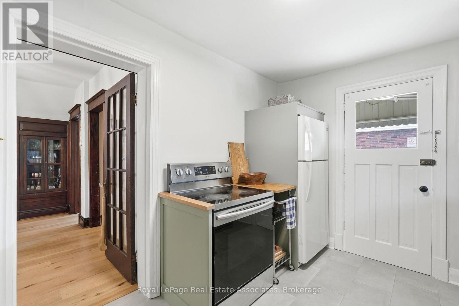 96 Huxley Avenue S, Hamilton, Ontario  L8K 2P8 - Photo 23 - X13670318