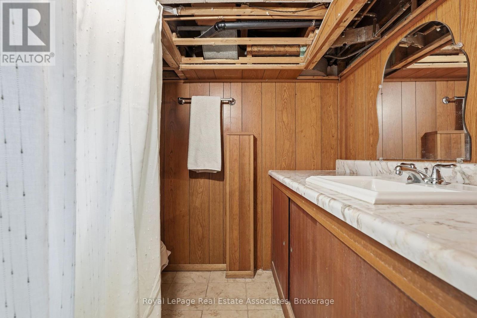 96 Huxley Avenue S, Hamilton, Ontario  L8K 2P8 - Photo 41 - X13670318